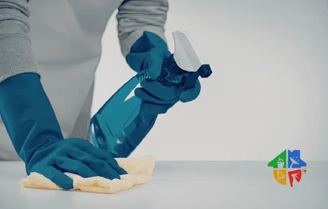 Kayseri profesyonel dezenfeksiyon uzmanı uygulama yaparken