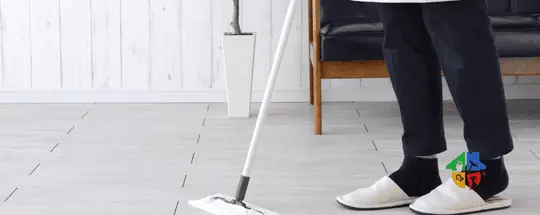 Taşınma temizliği — parlak boş konut