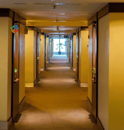 İnşaat sonrası temizlenmiş pırıl pırıl banyo